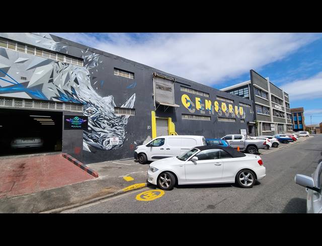 3,450M² BUILDING FOR SALE IN SALT RIVER